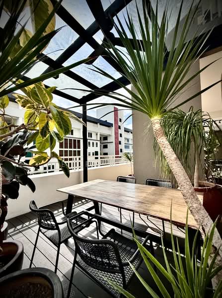Condominium for Sale at Quayside Seafront Resort Condominiums - Yee Peng Lee - Balcony - PropertyGuru.com.my