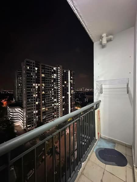 Pangsapuri untuk Disewa di Lake View Suites - Kelly Chen - Balcony - PropertyGuru.com.my