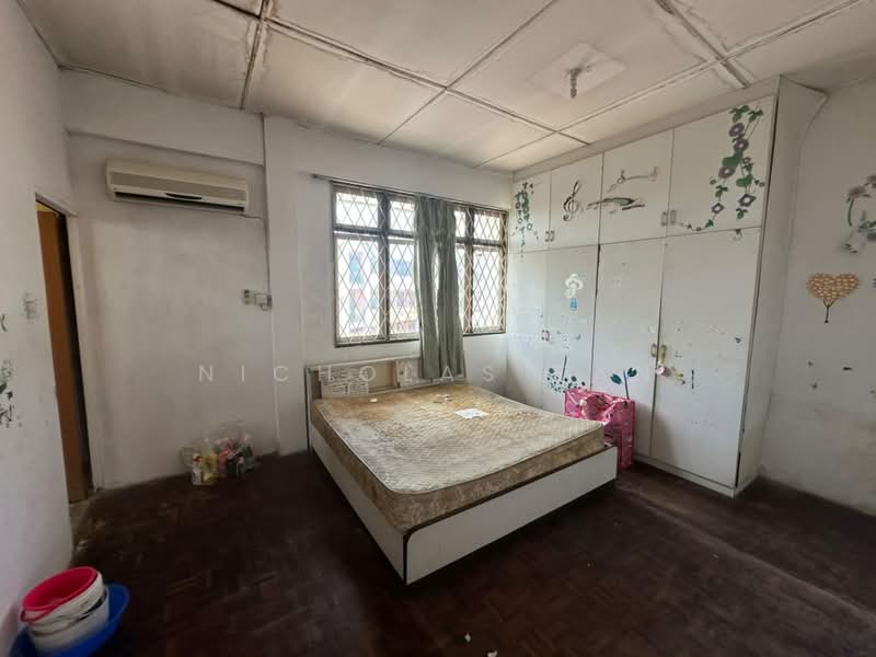 Rumah Teres 2 Tingkat untuk Dijual di Kampung Kenyalang Park (Kuching) - Nicholas Tan - PropertyGuru.com.my