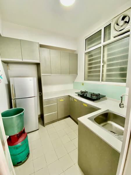Kondominium untuk Disewa di Casa Tropika - Derrick Yeong - Kitchen - PropertyGuru.com.my