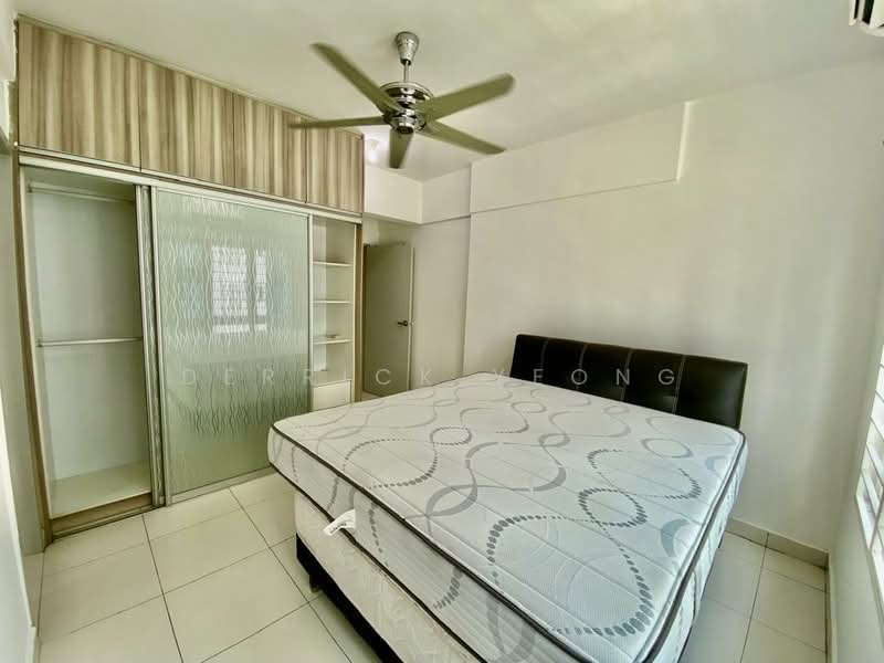 Kondominium untuk Disewa di Casa Tropika - Derrick Yeong - Bedroom - PropertyGuru.com.my