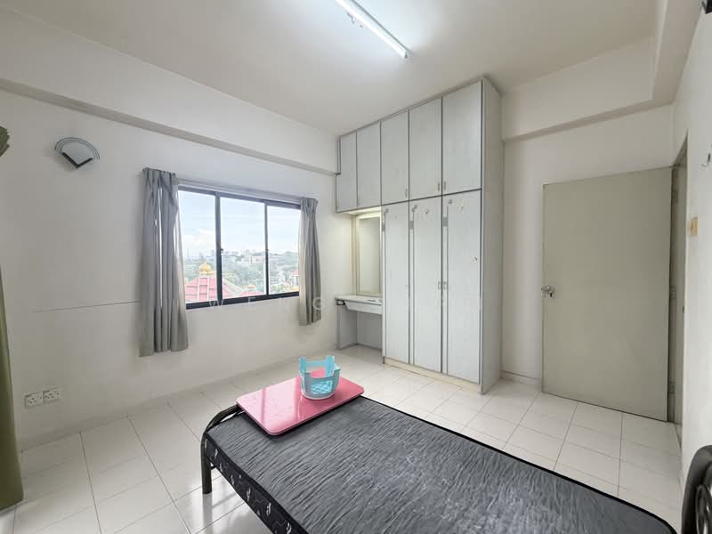 Pangsapuri untuk Disewa di Sri Saujana - Weng Sern - Bedroom - PropertyGuru.com.my
