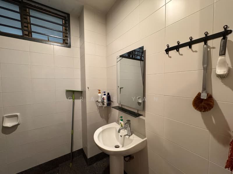 Servis Apartment untuk Disewa di Palazio - Grace Yan - Bathroom - PropertyGuru.com.my