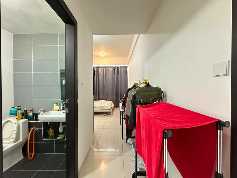 Service Residence for Sale at Wave @ Marina Cove - Kelly Chen - Bathroom - PropertyGuru.com.my