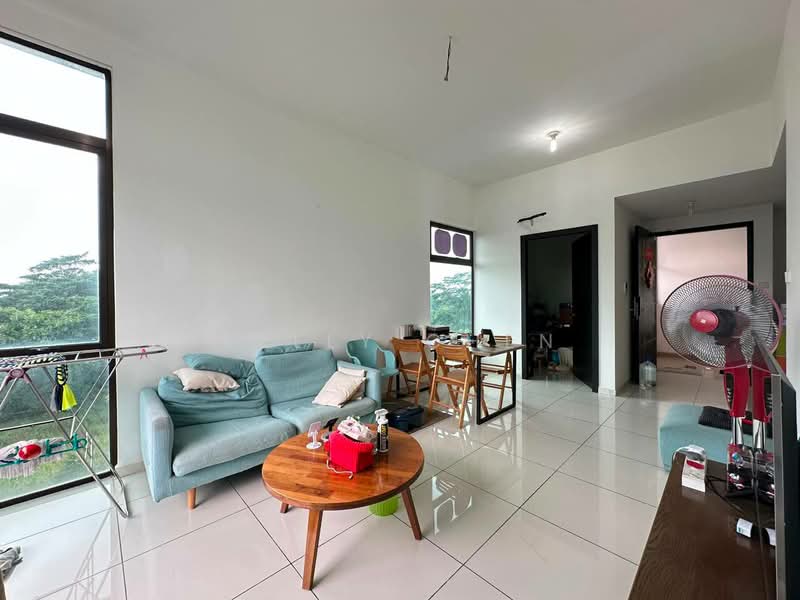 Service Residence for Sale at Wave @ Marina Cove - Kelly Chen - Living Room - PropertyGuru.com.my