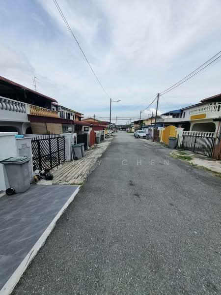 Rumah Teres 2 Tingkat untuk Disewa di Taman Damai Jaya (Skudai) - Kelly Chen - Exterior - PropertyGuru.com.my