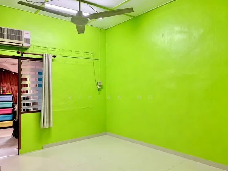 Rumah Teres 2 Tingkat untuk Dijual di Taman Sri Tebrau (Johor Bahru) - Vivian Ho - PropertyGuru.com.my