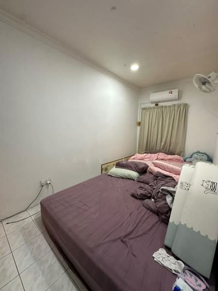 2-storey Terraced House for Sale in Kapar (Selangor) - Jake Lim - Bedroom - PropertyGuru.com.my
