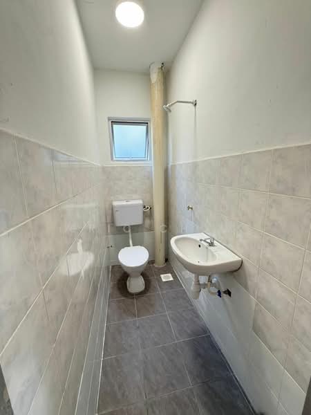 Apartment for Sale at Permai Apartment - Eric Chow - Bathroom - PropertyGuru.com.my