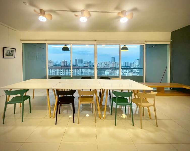 Condominium for Sale at Central Park condominium - Chris Teoh - Dining Room - PropertyGuru.com.my