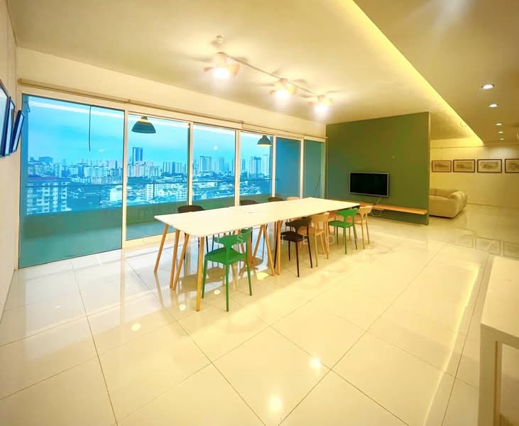 Condominium for Sale at Central Park condominium - Chris Teoh - Dining Room - PropertyGuru.com.my