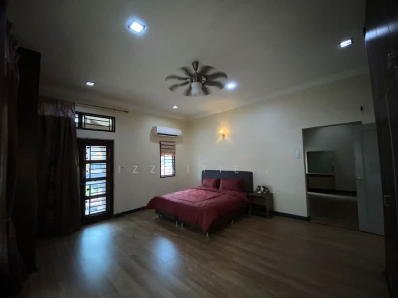 Rumah Berkembar untuk Dijual di Bandar Baru Bangi (Selangor) - Izzaitie . - PropertyGuru.com.my