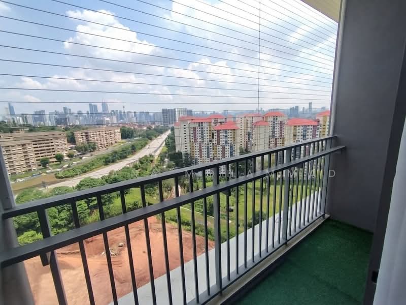 Servis Apartment untuk Disewa di Seasons Garden Residences - Kelana Mohammad - Balcony - PropertyGuru.com.my