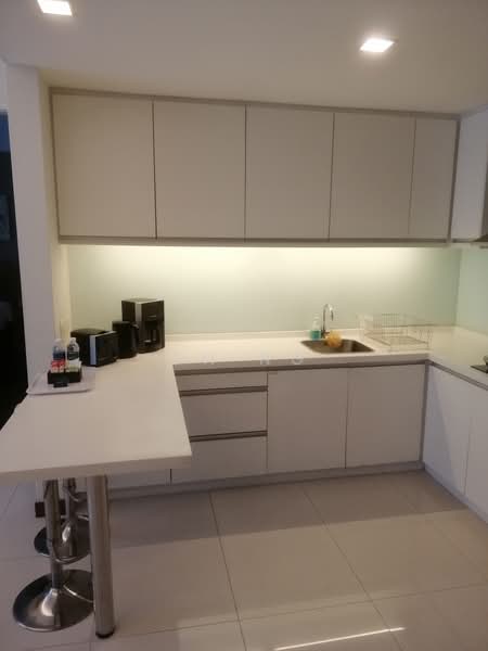 Service Residence for Rent at Cormar Suites (Fraser Place (Lot 163)) - CH Ng - Kitchen - PropertyGuru.com.my