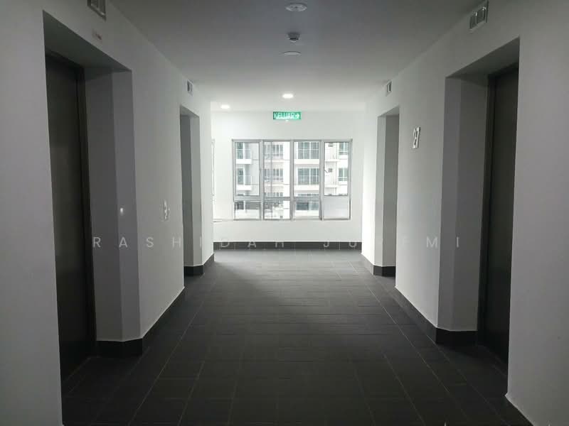 Service Residence for Sale at Serviced Residence @ Razak City Residences (RC Residences) - Rashidah Juremi - Corridor - PropertyGuru.com.my