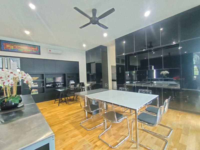 Rumah Banglo untuk Dijual di Kuang (Selangor) - Fahana Rashid - Living Room - PropertyGuru.com.my