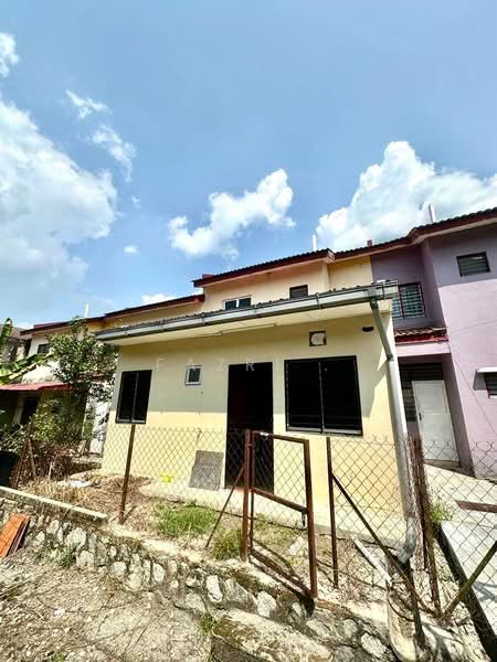 2-storey Terraced House for Sale in Bukit Beruntung (Selangor) - Fazri . - PropertyGuru.com.my
