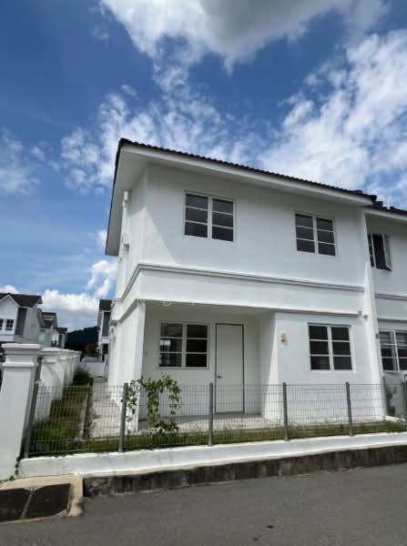 Rumah Teres 2 Tingkat untuk Dijual di Bandar Country Homes (Rawang) - Mandy Liew - Exterior - PropertyGuru.com.my