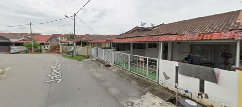 Rumah Teres 1 Tingkat untuk Dijual di Bandar Tasik Kesuma (Beranang) - Vallen Teo - Exterior - PropertyGuru.com.my