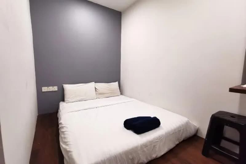 Hotel / Resort for Sale in Taman Ungku Tun Aminah (Skudai) - Terry Tan - Bedroom - PropertyGuru.com.my
