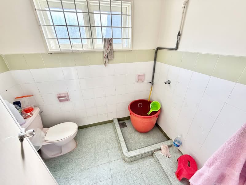 Rumah Teres 2 Tingkat untuk Dijual di Bukit Indah (Ampang) - Syakila Mokhtar - Bathroom - PropertyGuru.com.my