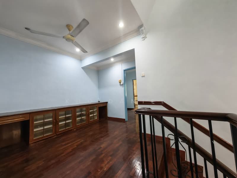 2-storey Terraced House for Sale in Taman Sungai Besi Indah (Seri Kembangan) - Kho Daniel - Interior - PropertyGuru.com.my