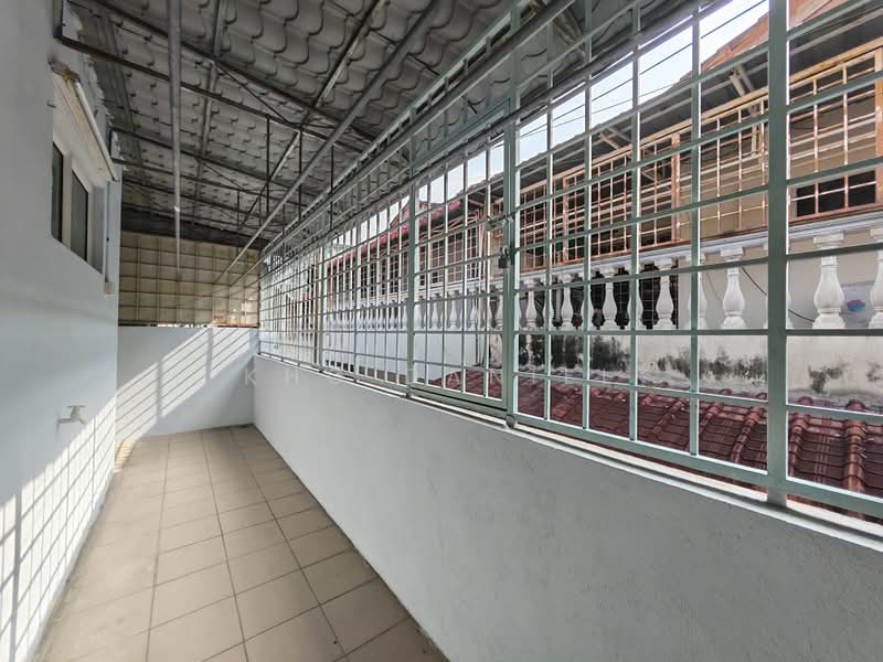 2-storey Terraced House for Sale in Taman Sungai Besi Indah (Seri Kembangan) - Kho Daniel - Balcony - PropertyGuru.com.my