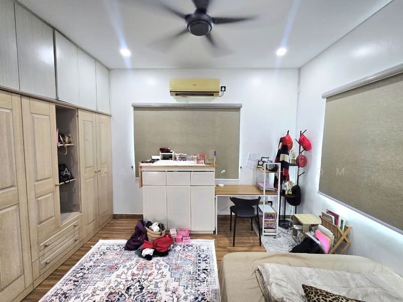 Bungalow for Sale in Taman Rasah Kemayan (Rasah) - Fauzan bin Sahrom - PropertyGuru.com.my