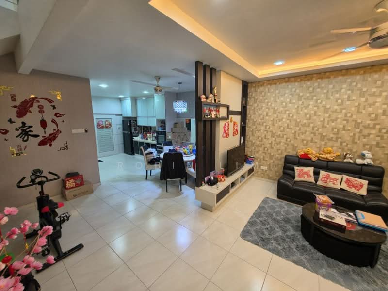 2-storey Terraced House for Sale in Nusa Sentral (Iskandar Puteri (Nusajaya)) - Robin Lim - Living Room - PropertyGuru.com.my