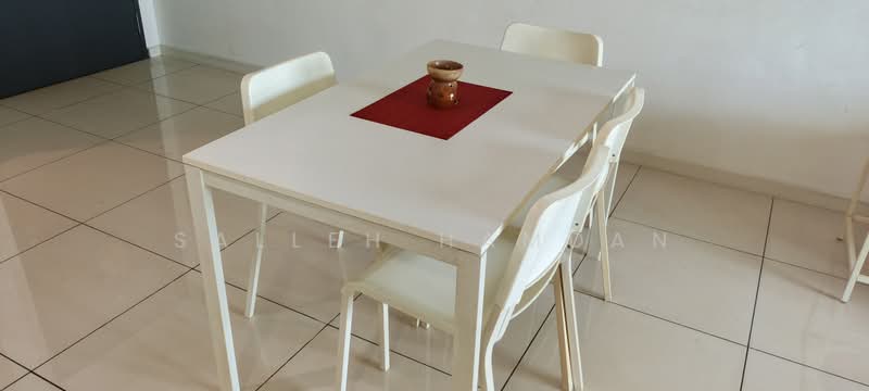 Servis Apartment untuk Disewa di Emira Residence - Salleh Hamdan - Dining Room - PropertyGuru.com.my