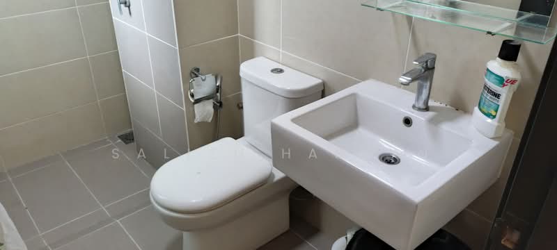 Servis Apartment untuk Disewa di Emira Residence - Salleh Hamdan - Bathroom - PropertyGuru.com.my