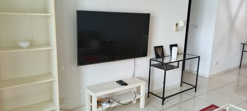 Servis Apartment untuk Disewa di Emira Residence - Salleh Hamdan - Living Room - PropertyGuru.com.my