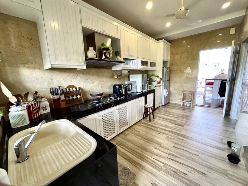 Rumah Berkembar untuk Dijual di Ampang (Ampang) - Fazri . - PropertyGuru.com.my
