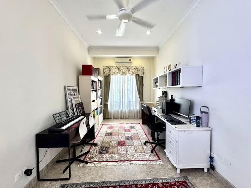 Rumah Berkembar untuk Dijual di Ampang (Ampang) - Fazri . - PropertyGuru.com.my