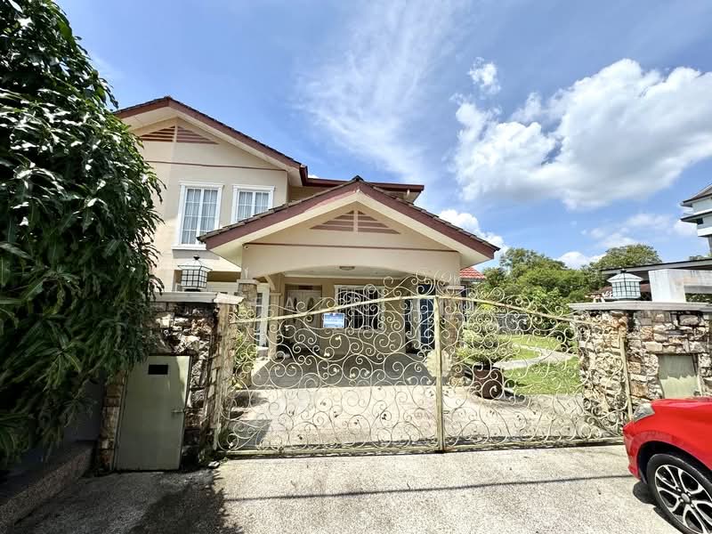 Rumah Berkembar untuk Dijual di Ampang (Ampang) - Fazri . - PropertyGuru.com.my