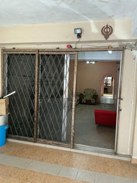 1-storey Terraced House for Sale in Taman Ibukota (Setapak) - CK Wong - Living Room - PropertyGuru.com.my