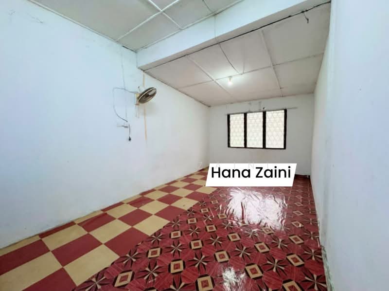 Rumah Teres 1 Tingkat untuk Disewa di Taman Kampung Paya (Port Dickson) - Hana Zaini - PropertyGuru.com.my
