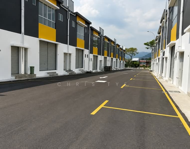 Terrace Factory for Sale in Kampung Tasik Tambahan (Ampang) - Chris Tye - Exterior - PropertyGuru.com.my