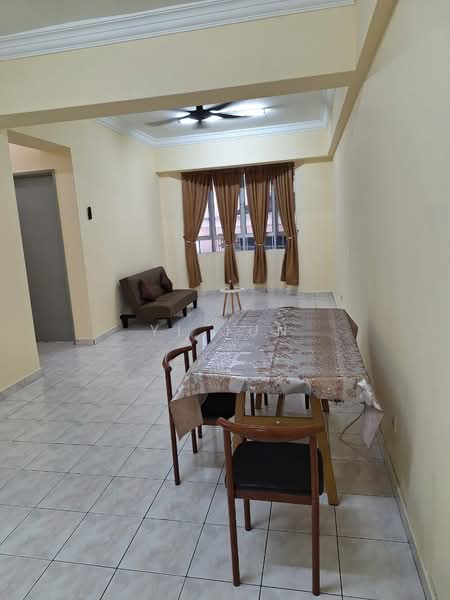 Kondominium untuk Disewa di Menara KLH Puchong - Yi Jun - Living Room - PropertyGuru.com.my