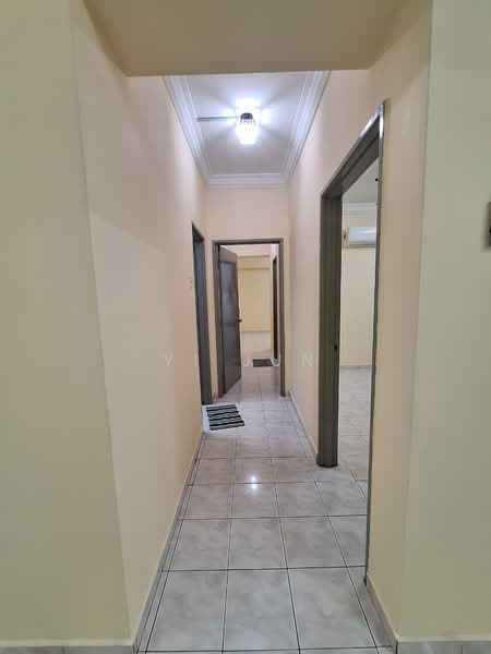 Kondominium untuk Disewa di Menara KLH Puchong - Yi Jun - Corridor - PropertyGuru.com.my