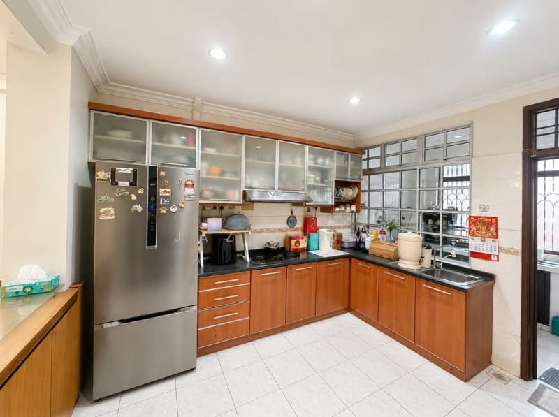 Rumah Teres 1.5 Tingkat untuk Dijual di Taman Rinting (Masai) - Jaz Chow - PropertyGuru.com.my