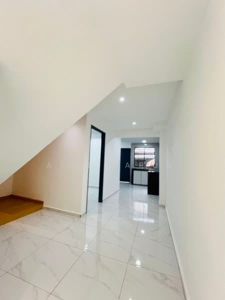 2-storey Terraced House for Sale in Taman Munshi Ibrahim (Tampoi) - Adli Harun - PropertyGuru.com.my