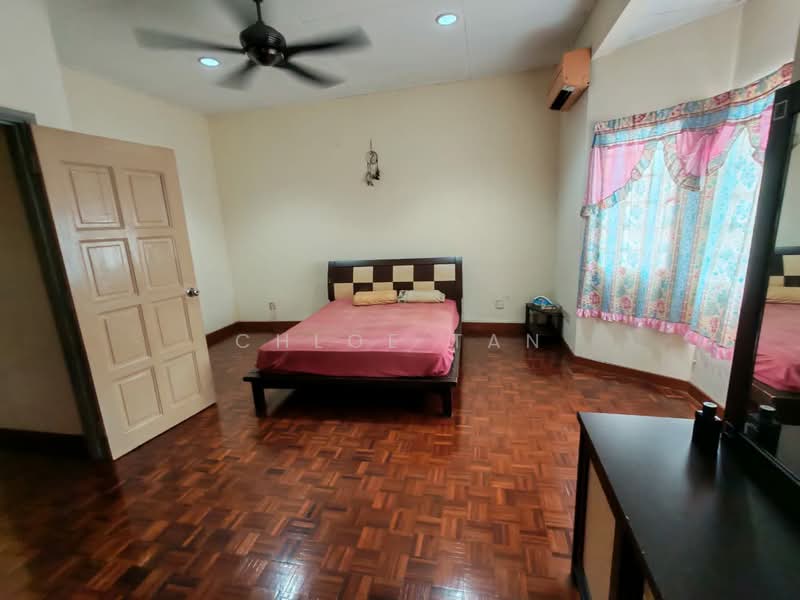 Rumah Teres 2 Tingkat untuk Disewa di Shah Alam (Selangor) - Chloe Tan - Bedroom - PropertyGuru.com.my
