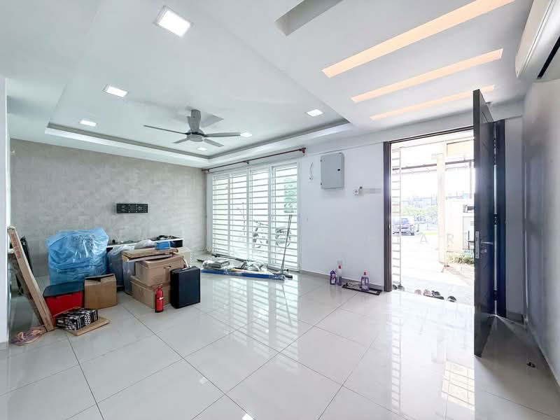 2-storey Terraced House for Sale in TTDI Grove (Kajang) - Syakila Mokhtar - Living Room - PropertyGuru.com.my