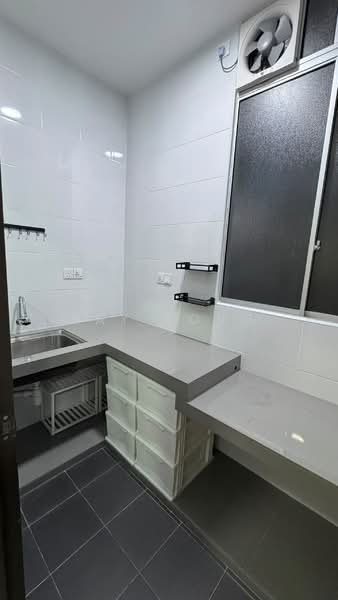 Kondominium untuk Disewa di The Henge - Ray Kong - PropertyGuru.com.my