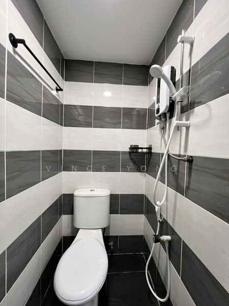 Terraced House for Rent in Serdang (Seri Kembangan) - Vince Yong - Bathroom - PropertyGuru.com.my