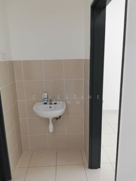 Pangsapuri untuk Dijual di Suria Mewah Residensi - Celestine Ting - Bathroom - PropertyGuru.com.my