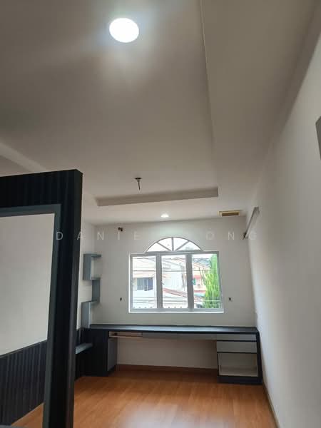 Rumah Berkembar untuk Dijual di Kampung Koh (Sitiawan) - Daniel Yong - Study - PropertyGuru.com.my