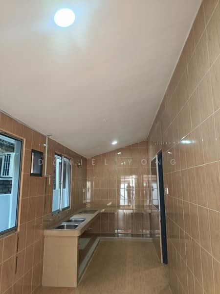 Rumah Berkembar untuk Dijual di Kampung Koh (Sitiawan) - Daniel Yong - Kitchen - PropertyGuru.com.my