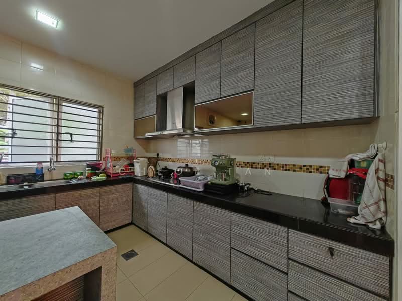 Rumah Teres 2 Tingkat untuk Dijual di Kemuning Utama (Shah Alam) - Chloe Tan - Kitchen - PropertyGuru.com.my